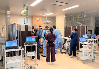 Our department can treat up to four critically ill patients simultaneously.