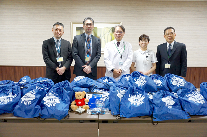 ユナイテッド航空の皆様と、病院長、看護部長